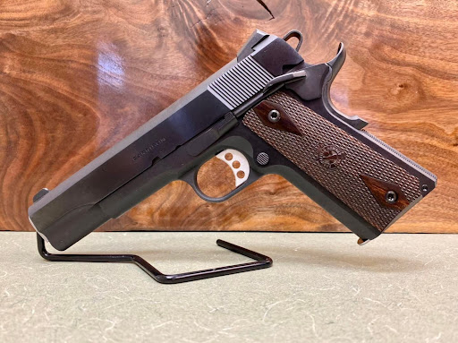 Gun Shop «The Village Arms», reviews and photos, 868 PA-41, Gap, PA 17527, USA