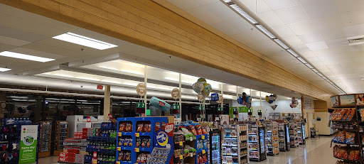 Supermarket «Super Stop & Shop», reviews and photos, 60 Brotherhood Plaza Dr, Washingtonville, NY 10992, USA