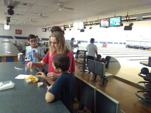 Bowling Alley «Tumwater Lanes», reviews and photos, 204 T St SW, Tumwater, WA 98501, USA