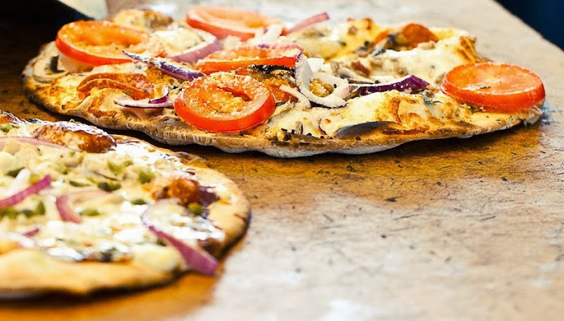 #5 best pizza place in Centennial - MOD Pizza