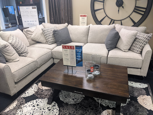 Furniture Store «Mor Furniture for Less | Lynnwood», reviews and photos, 4029 Alderwood Mall Blvd, Lynnwood, WA 98036, USA