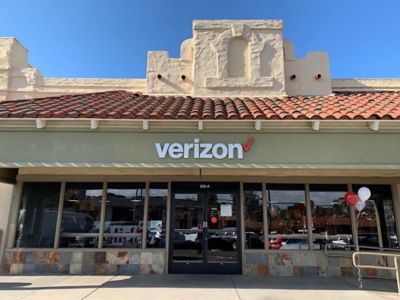 Cell Phone Store «Verizon», reviews and photos, 258 N El Camino Real a, Encinitas, CA 92024, USA