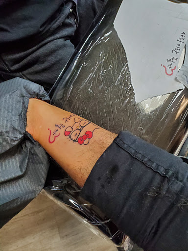 Tattoo Shop «Black Widow Tattoo Studio», reviews and photos, 6745 Watt Ave, North Highlands, CA 95660, USA