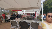 Atmosphère du Restaurant Auberge Le Médiéval à Charroux - n°7