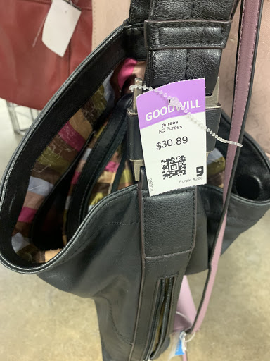 Donations Center «Goodwill Industries of Greater Cleveland & East Central Ohio», reviews and photos