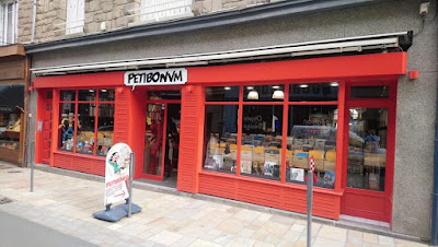Librairie Petibonvm à Dinard