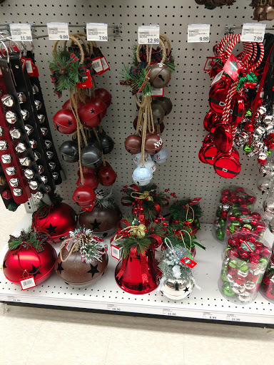 Grocery Store «Meijer», reviews and photos, 13000 Middlebelt Rd, Livonia, MI 48150, USA