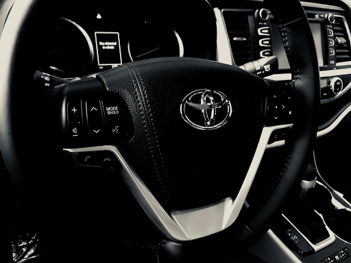 Toyota Dealer «BUCKEYE TOYOTA», reviews and photos, 1903 Riverway Dr, Lancaster, OH 43130, USA