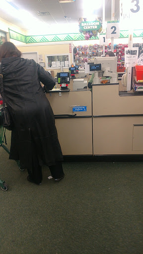 Dollar Store «Dollar Tree», reviews and photos, 124 E Geneva Square, Lake Geneva, WI 53147, USA