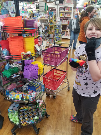 Toy Store «Toys On The Square», reviews and photos, 22 E Main St, Hummelstown, PA 17036, USA