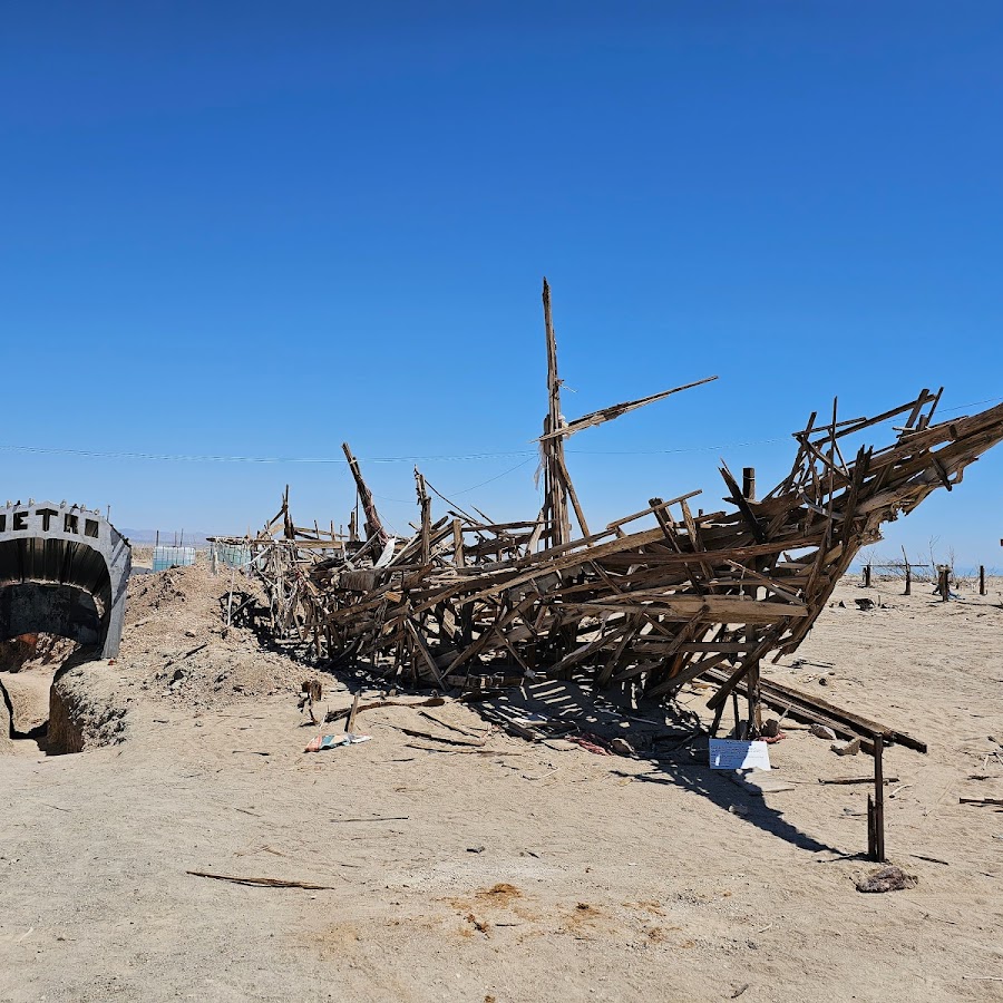 Bombay Beach Ruins