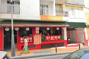 Restaurant Xinès Ling Nam image