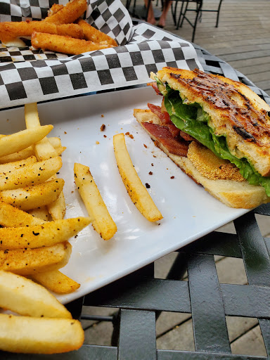 Bar «El Dorado Saloon - Bar & Restaurant», reviews and photos, 879 Embarcadero Dr, El Dorado Hills, CA 95762, USA