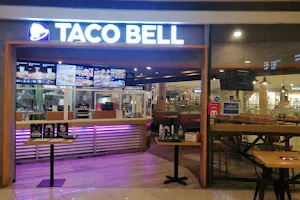 Taco Bell Trinoma image