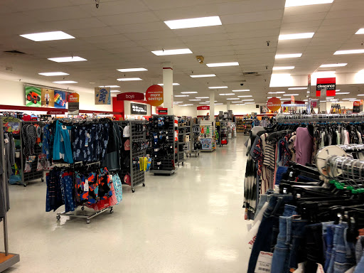 Department Store «T.J. Maxx», reviews and photos, 230 W Virginia St, Crystal Lake, IL 60014, USA