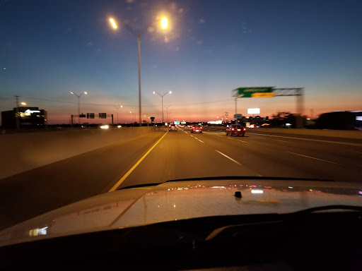 Car Dealer «Clay Cooley Auto Group», reviews and photos, 698 E Airport Fwy, Irving, TX 75026, USA