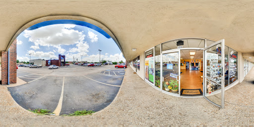 Hair Salon «Cortes Latinos Beauty Salon», reviews and photos, 1502 W University Dr #106, McKinney, TX 75069, USA