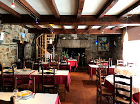 Atmosphère du Restaurant Lesénechal à Scrignac - n°4