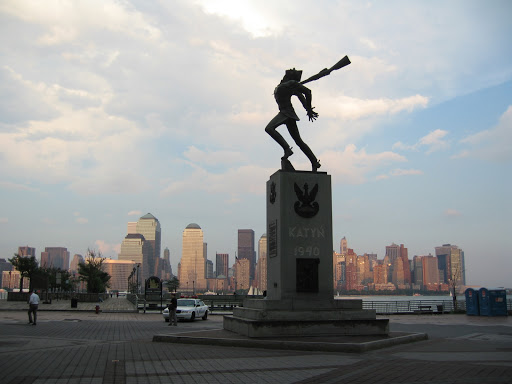 Katyń Memorial, 2, Exchange Pl, Jersey City, NJ 07302