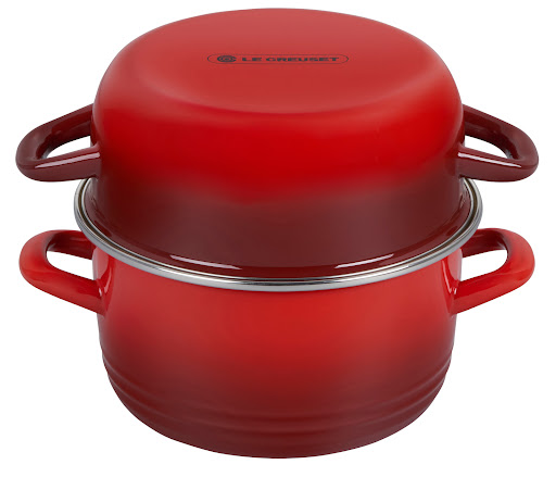 Kitchen Supply Store «Le Creuset», reviews and photos, 111 Nut Tree Rd b, Vacaville, CA 95687, USA