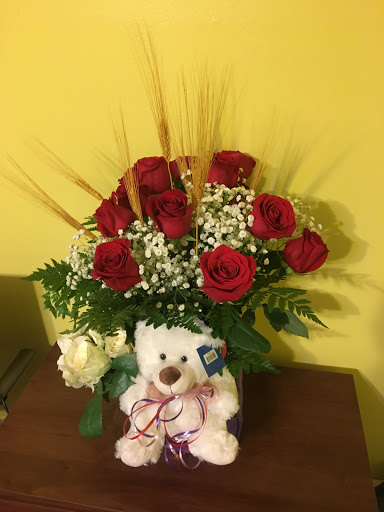 Florist «1-800-Flowers | Park Place Florist», reviews and photos, 8816 Jamaica Ave, Woodhaven, NY 11421, USA