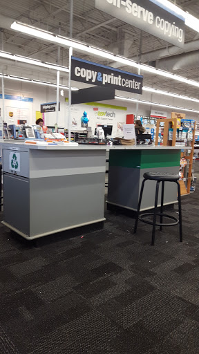 Office Supply Store «Staples», reviews and photos, 2335 Dixwell Ave, Hamden, CT 06514, USA