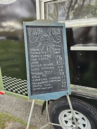Pino Pies