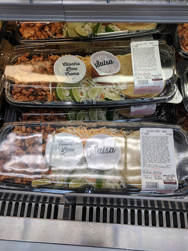 Warehouse club «Costco Wholesale», reviews and photos, 2 Teterboro Landing Dr, Teterboro, NJ 07608, USA