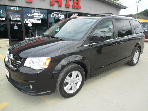 Used Car Dealer «Car City on 14th», reviews and photos, 4131 E 14th St, Des Moines, IA 50313, USA