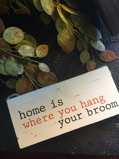 Florist «Bates Flowers by DZyne», reviews and photos, 813 4th Ave, Grinnell, IA 50112, USA