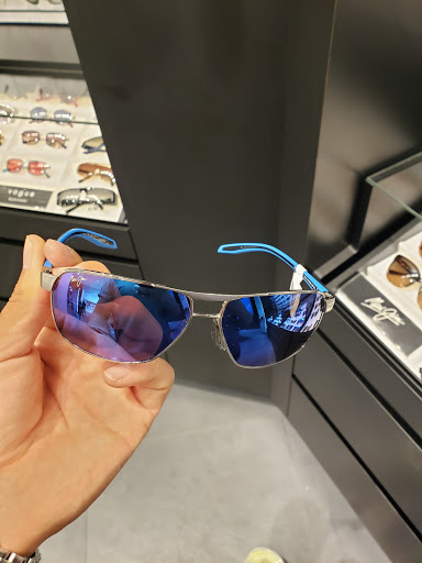 Sunglass Hut Store Hartford