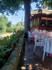 Atmosphère du Restaurant français L'Ecu de France à Chennevières-sur-Marne - n°18