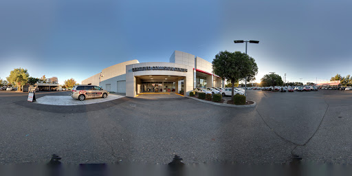 Auto Body Shop «Folsom Lake Toyota Collision Center», reviews and photos, 12747 Folsom Blvd, Folsom, CA 95630, USA