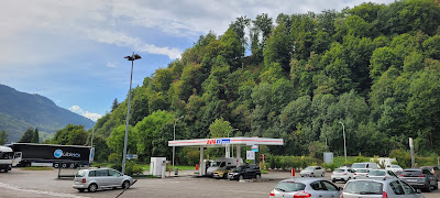 AVIA XPress à Ugine