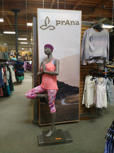 Camping Store «REI», reviews and photos, 12218 E Foothill Blvd, Rancho Cucamonga, CA 91739, USA