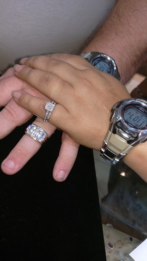 Jeweler «Kevin Jewelers», reviews and photos, 2800 N Main St #180, Santa Ana, CA 92705, USA