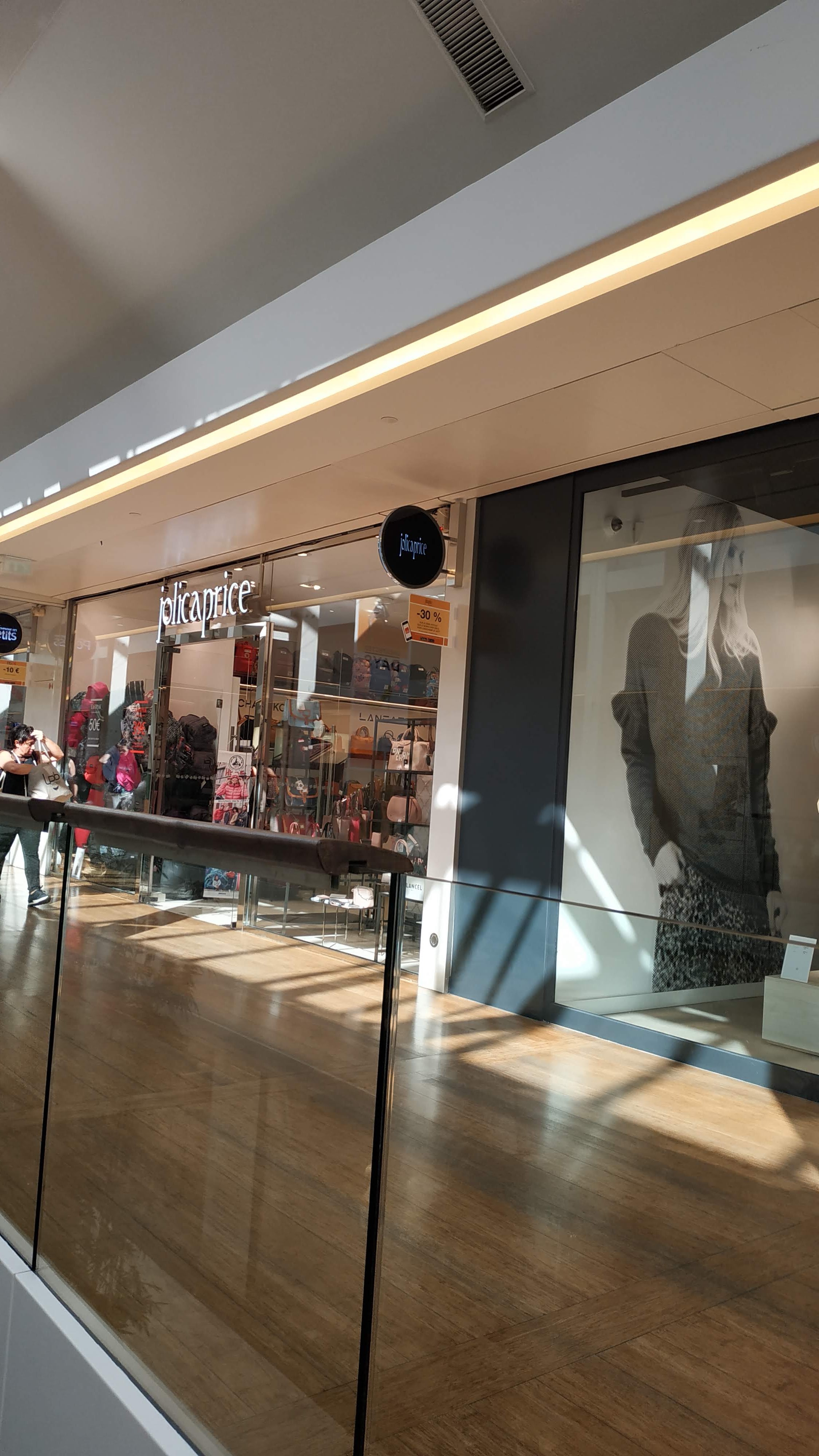 Photo n° 22 de l'avis de Ikray71. fait le 15/09/2019 à 11:05