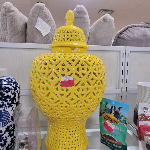 Department Store «HomeGoods», reviews and photos, 1945 W Lumsden Rd, Brandon, FL 33511, USA