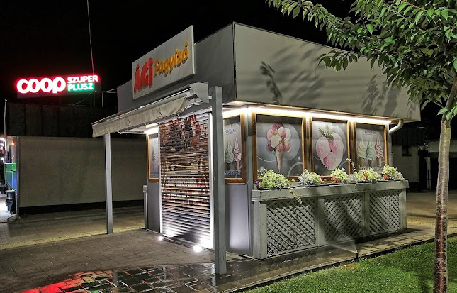 Opinii despre Ági Fagyizó în Tét - Fagylaltozó