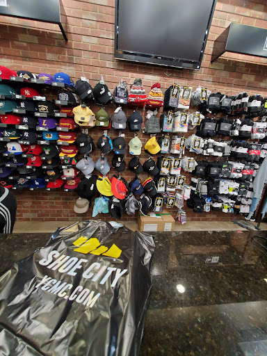 Shoe City, 4501 S Laburnum Ave, Richmond, VA 23231, USA, 
