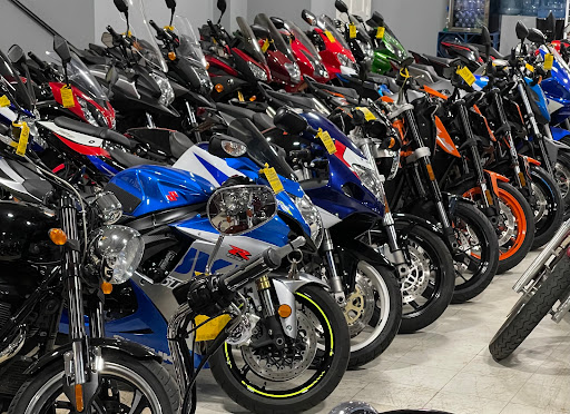 Used Motorcycle Dealer «Monster Powersports», reviews and photos, 315 N Rand Rd, Wauconda, IL 60084, USA