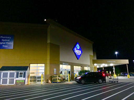 Warehouse club «Sams Club», reviews and photos