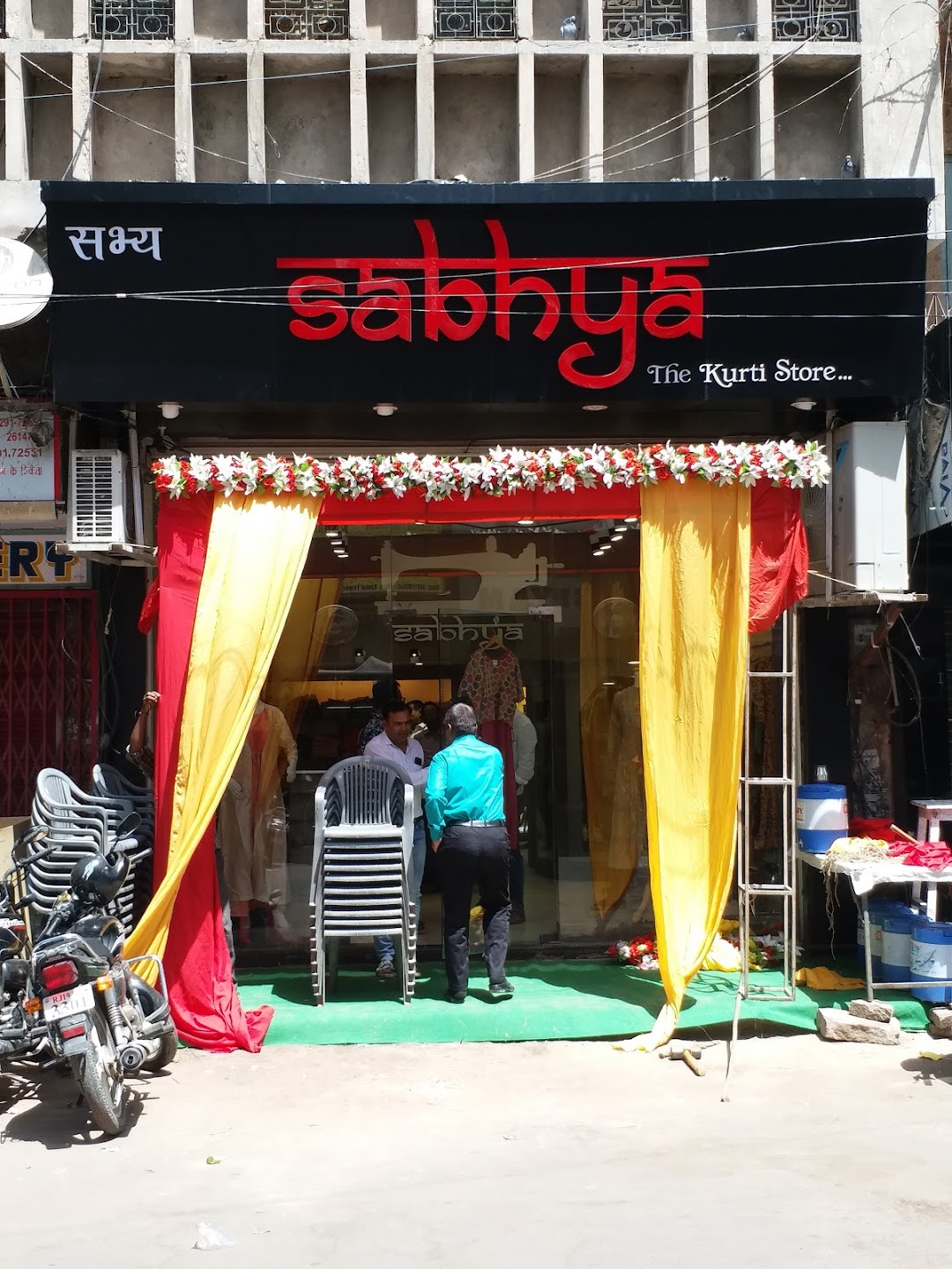 Sabhya - The kurti Store