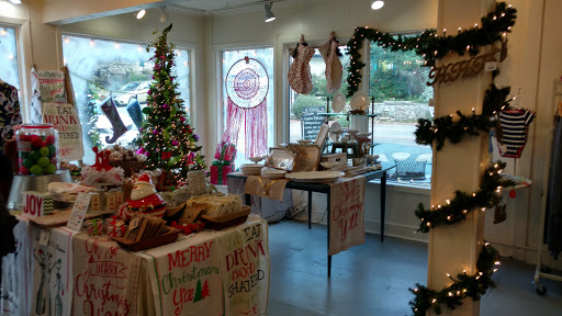 Wine Store «Hill Country Wine Shop», reviews and photos, 114 Wimberley Square, Wimberley, TX 78676, USA