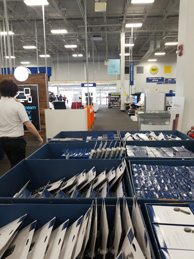 Electronics Store «Best Buy», reviews and photos, 26 Cypress St, Williston, VT 05495, USA
