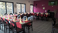 Atmosphère du Restaurant Auberge de la mairie Chavaroux - n°6