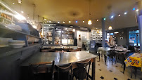 Atmosphère du Restaurant L'Epicerie de Ginette - Bistrot à Tartines - Lyon 8 - n°3