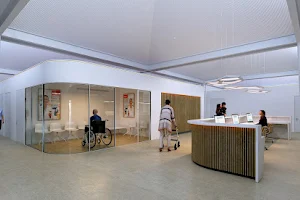 Centre Médical des Cadolles image