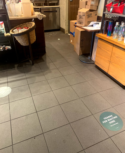 Coffee Shop «Starbucks», reviews and photos, 5084 Kahn Dr, Lumberton, NC 28358, USA