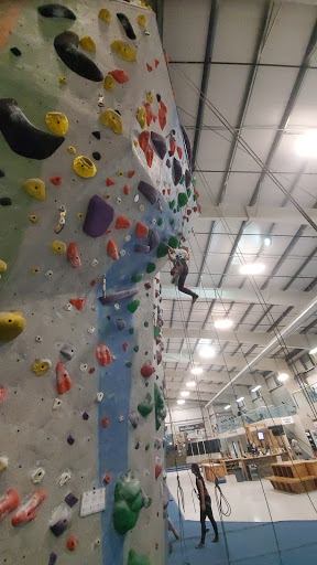 Rock Climbing Gym «Central Rock Gym», reviews and photos, 259 Eastern Blvd, Glastonbury, CT 06033, USA